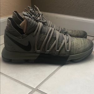 Nike Zoom KD10 LMTD SIZE 13